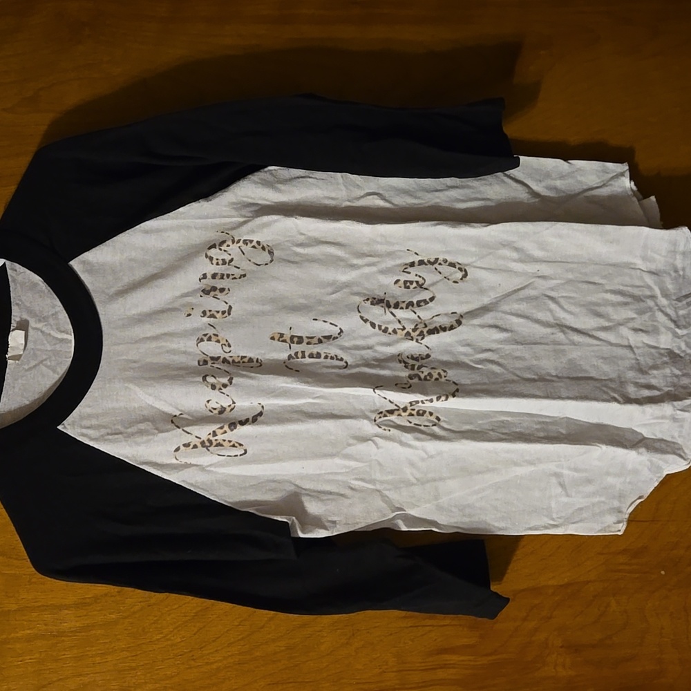 Crafty Tshirt Size Medium: C